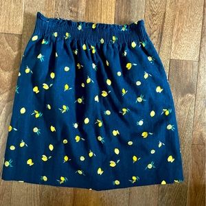 Jcrew black paper bag lemons linen cotton skirt size 00. Elastic waist, lined.